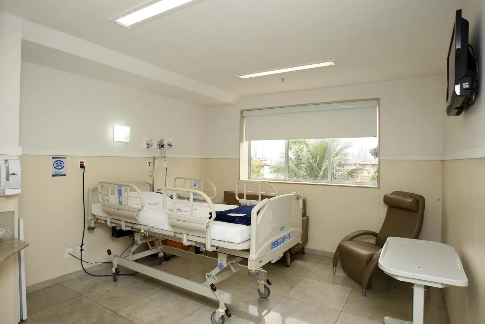 Interior do Hospital Norte D'Or — Cascadura